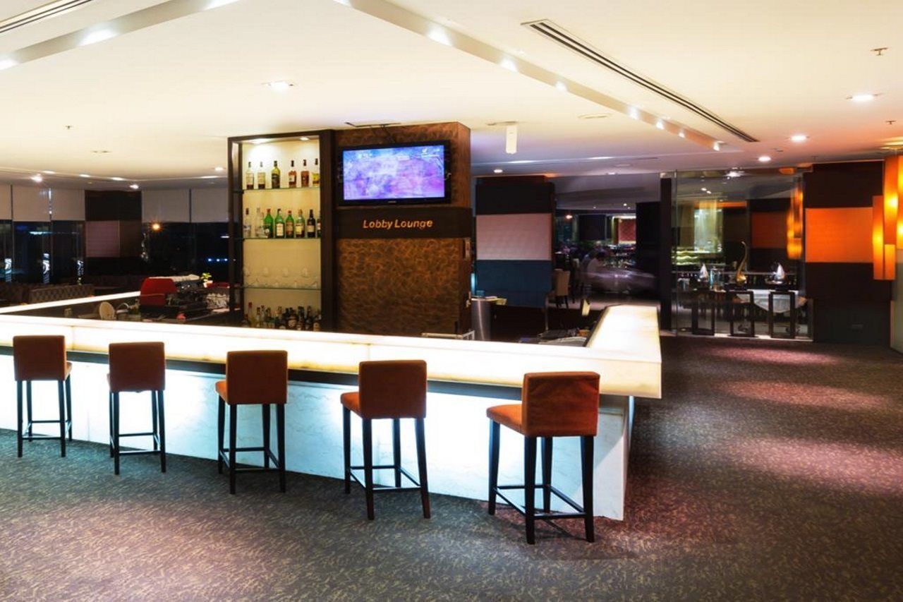 Eastin Hotel Makkasan, Bangkok - Sha Extra Plus Экстерьер фото