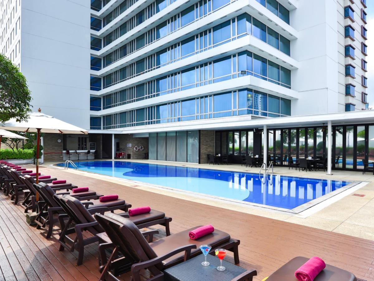 Eastin Hotel Makkasan, Bangkok - Sha Extra Plus Экстерьер фото